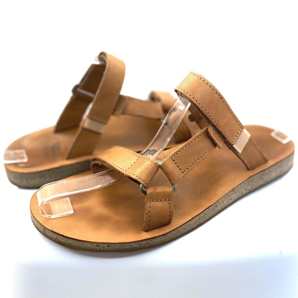Teva Universal Slide leather sandals size 10